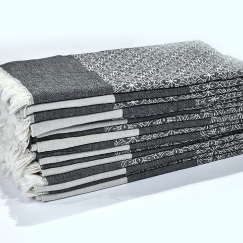 Rashanda Turkish Towel Oriental Indian Floral Pattern Large Lightweight Cozy Peshtamal Guest Towel Bedspread Boho Home Decoration