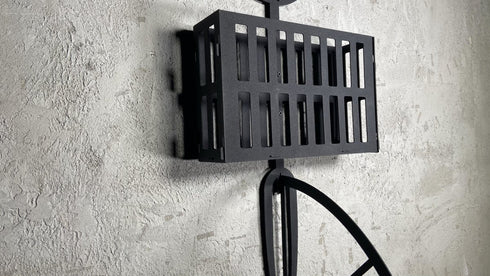 3D Bicycle Metal Wall Art Realistic Black Retro Rustic Bicycle Sculpture Cyclist Athlete Decoration Monochrome Minimal Man Cave Entryway Art